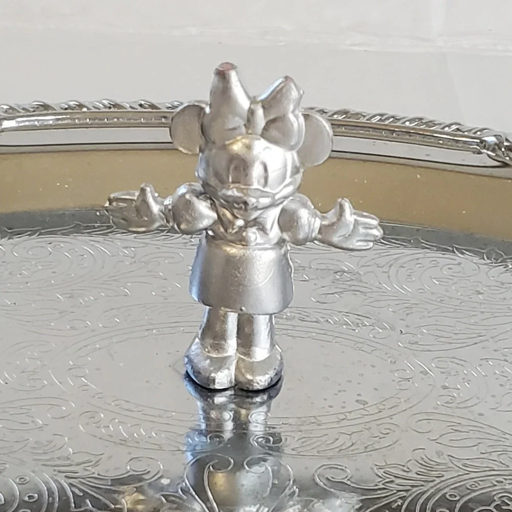 Vintage Disney Minnie Mouse Silver Plated Etched Vanity Jewelry Tray Hong Kong